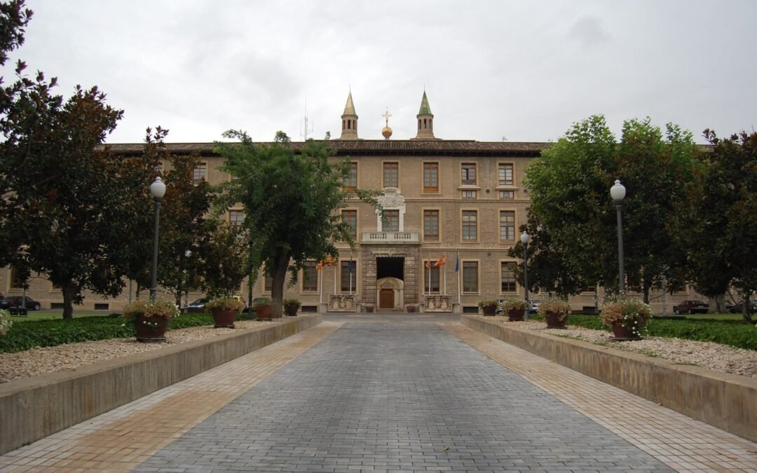 Recurso ante el Tribunal Constitucional contra la Ley de Contratos del Sector Público